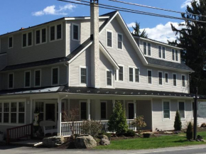  The Frogtown Inn  Канаденсиз